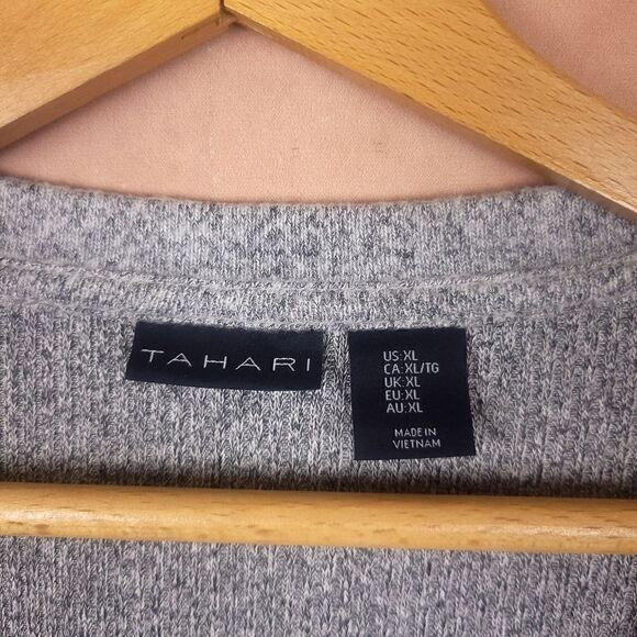 Tahari Gray Knit Sweater Snap Front Cardigan Size XL - Picture 3 of 4